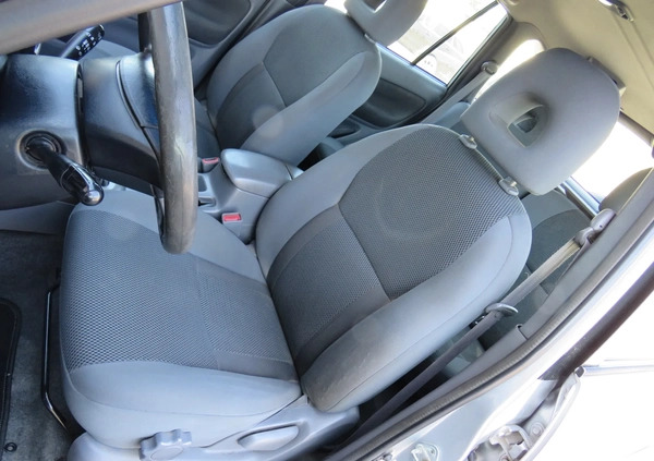 Toyota RAV4 cena 14900 przebieg: 249000, rok produkcji 2002 z Mirosławiec małe 742
